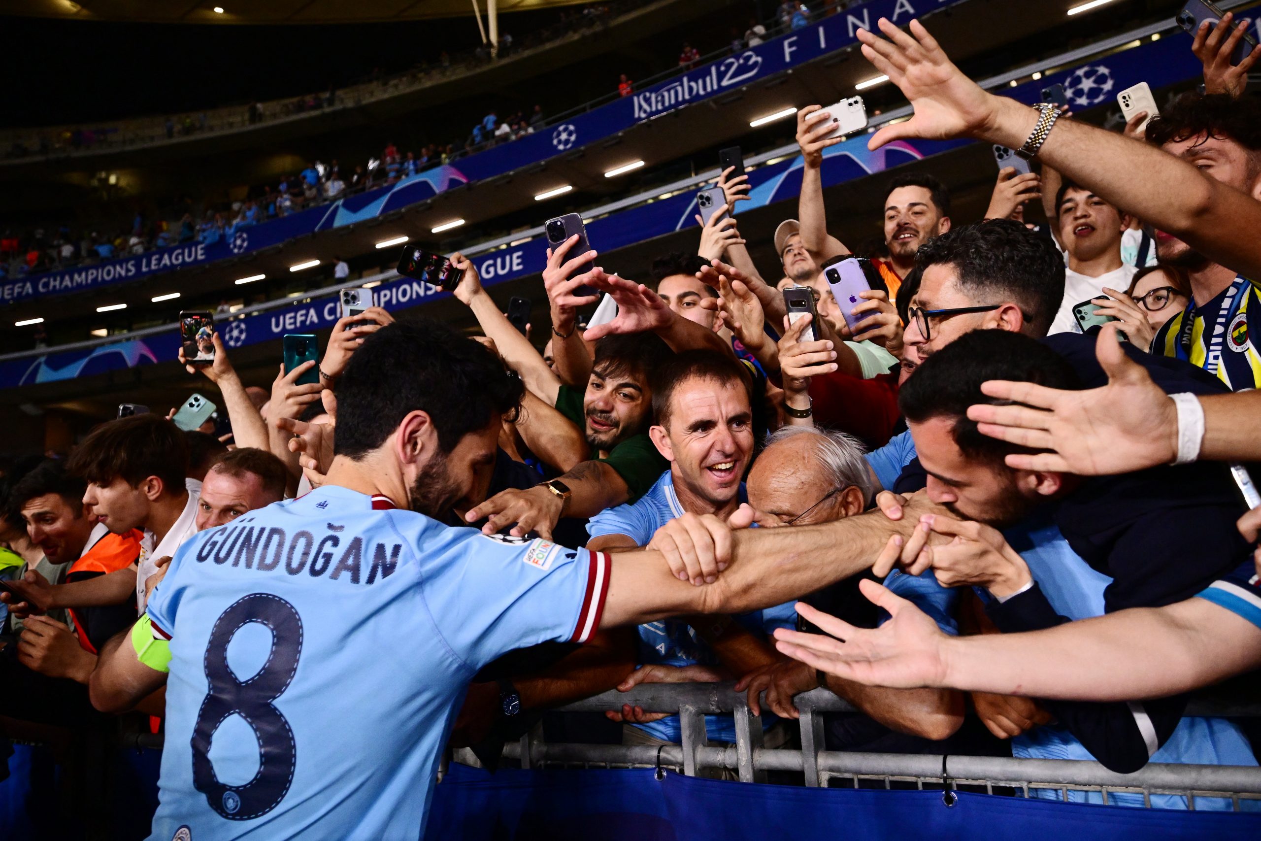 A celebratory shirt for the Champions League victory against Milan