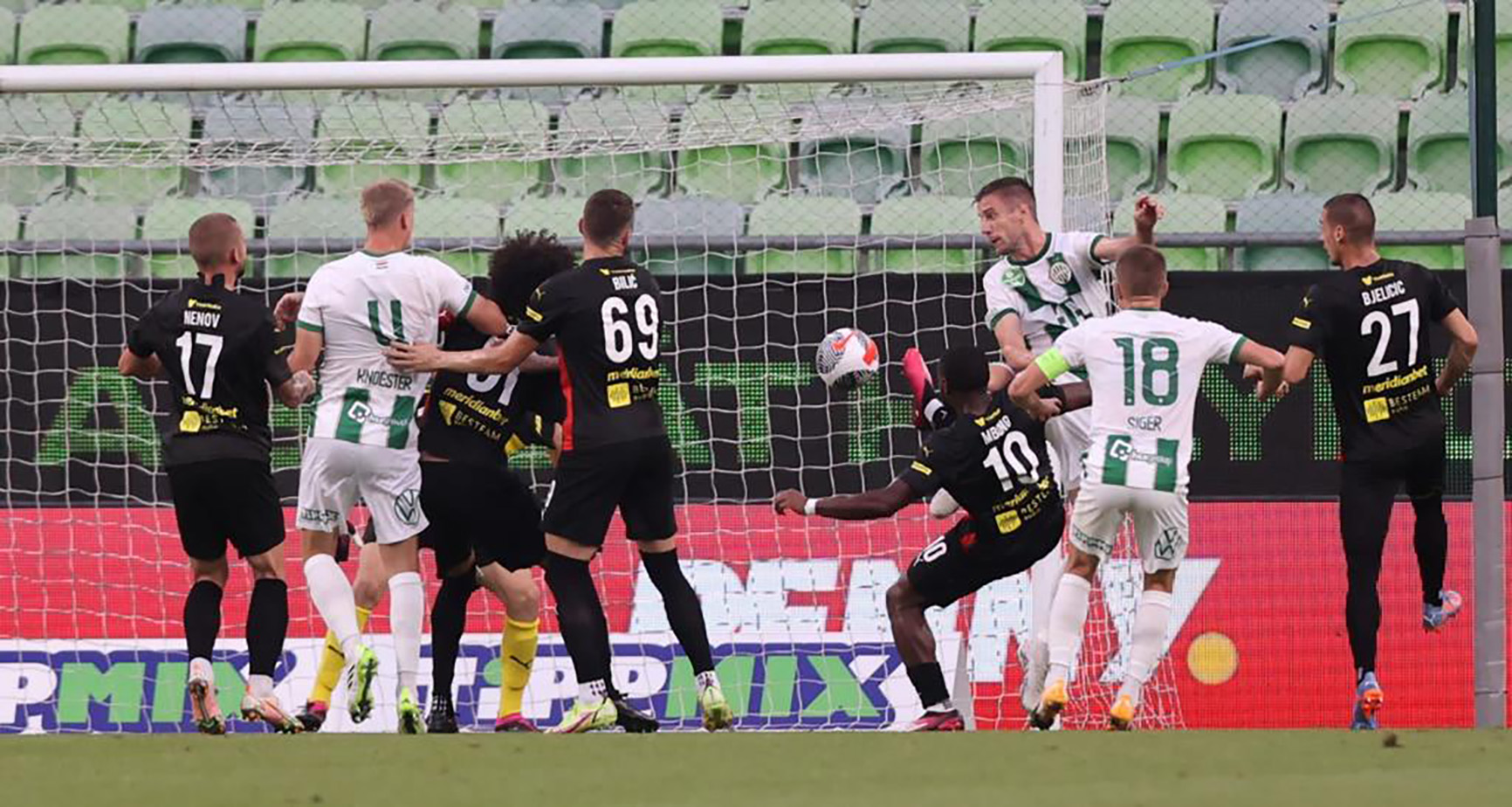 UEFA Europa League on X: Ferencváros confirm a top-two spot in
