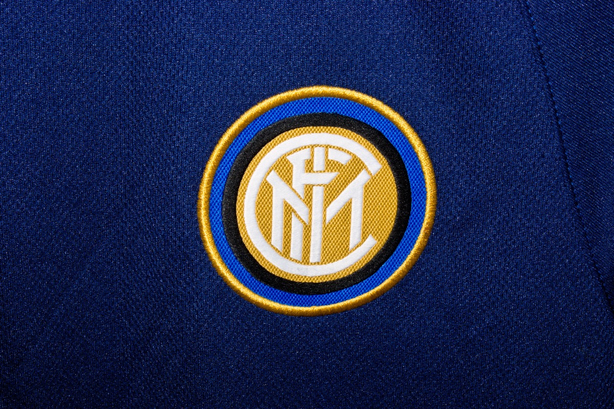 The FC Inter badge.